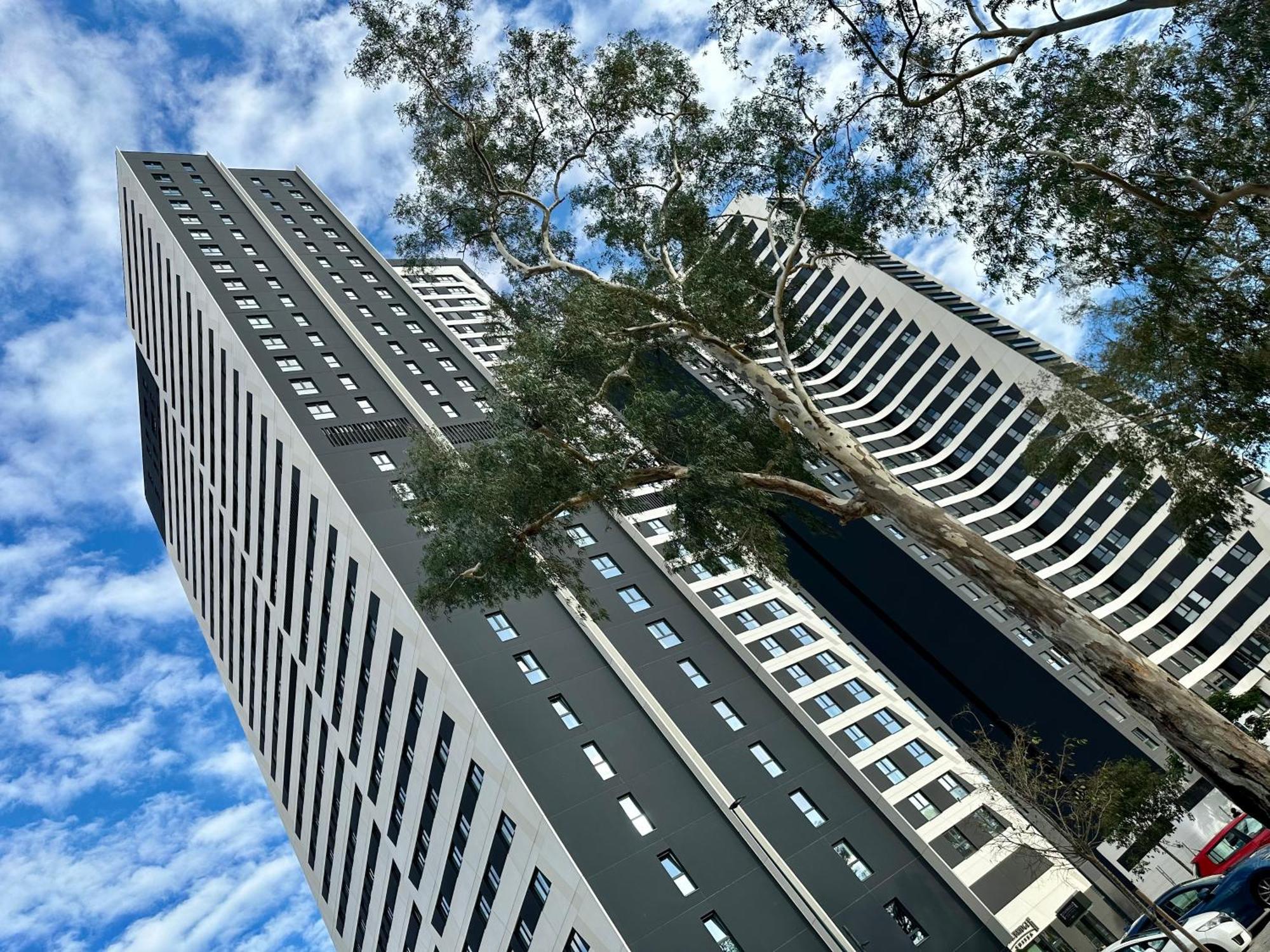 P&o 3bed Urban Sky Apartment *